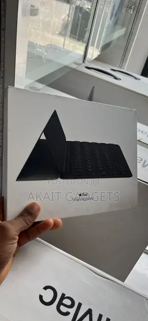 iPad Smart Keyboard