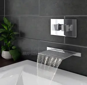 High Quality Silver Wall Mounted Waterfall Bath Filler