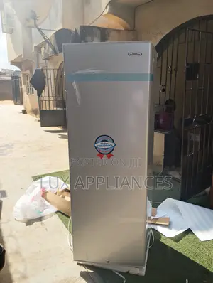 Thermocool 235l Freezer With Adjustable Temperature Control
