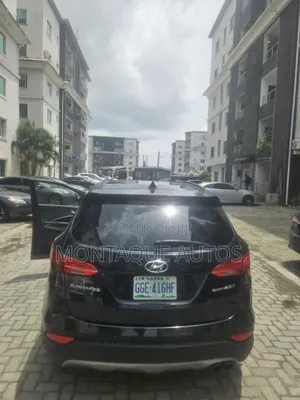 Hyundai Santa Fe 2014 Black