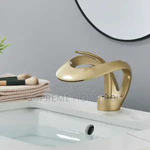 High Quality Gold Countertop Faucet