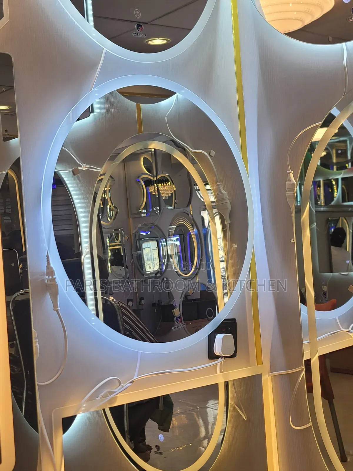 Frameless Circular Led Mirrors