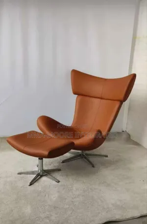 Luxury Single Leather Swivel Sofa With Footrest