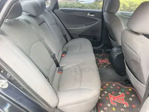 Hyundai Sonata Limited 2.0T Sedan (2.0L 4cyl 6A) 2011 Blue