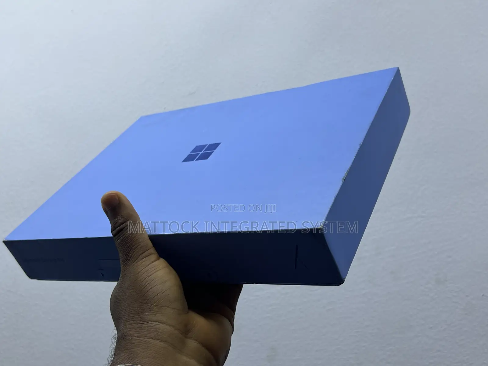 New Microsoft Surface Pro 11th Edition, a Copilot+ PC 16GB SSD 512GB