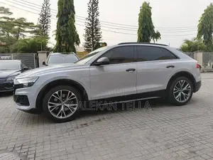 Audi Q8 55 Premium AWD quattro 2020 Gray