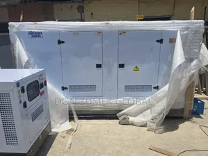 350kva Original Perkings Soundproof Diesel Generator.