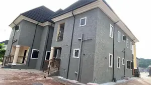Exterior Gravitex Paint