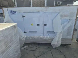 250kva Uk Perkins Soundproof Diesel Generator