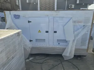 250kva Uk Perkins Soundproof Diesel Generator