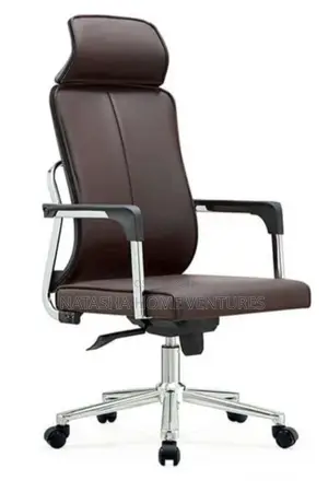 High-Back Executive Leather Office Chair With Headrest
