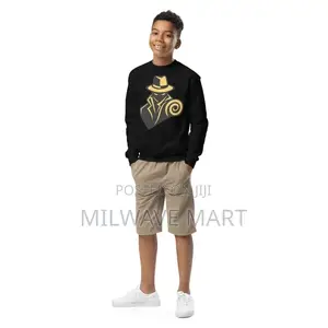 Black Streetwear Crewneck Sweatshirt – Premium Cotton (Unisex)