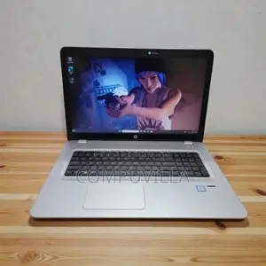 Laptop HP ProBook 470 8GB Intel Core i7 SSD 256GB