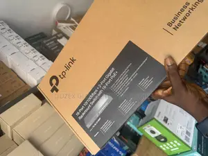 Tp-Link 16 Ports Gigabits and Poe Switch +2 Fiber Ports