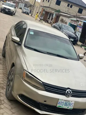 Volkswagen Jetta 2012 Silver