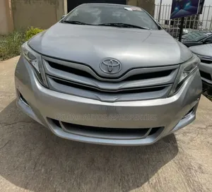 Toyota Venza Limited 4dr Wagon AWD (3.5L 6cyl 6A) 2015 Silver