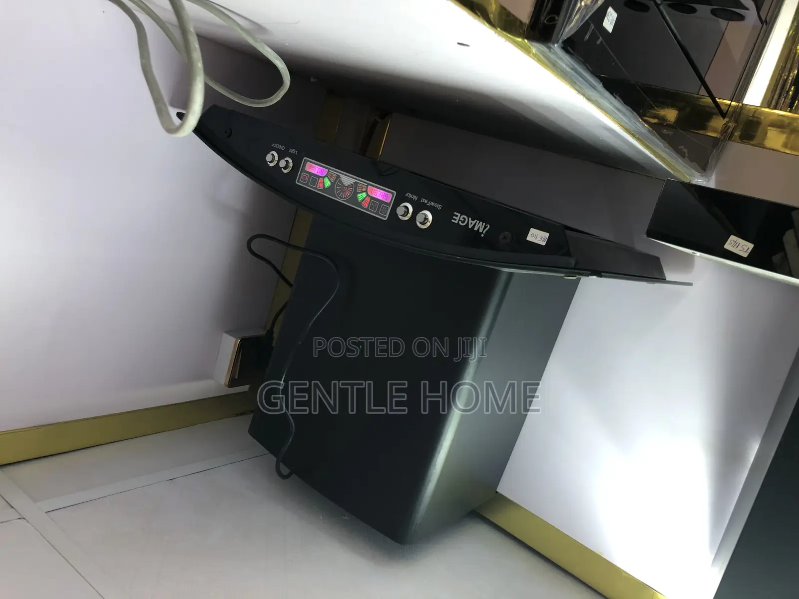 Kitchen Extractor (Range Hood )