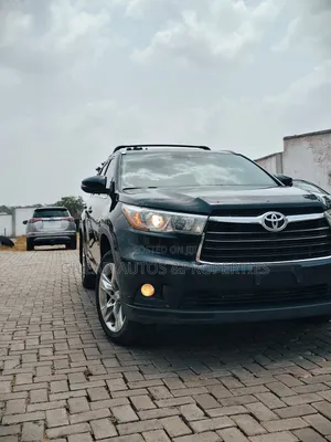 Toyota Highlander Limited Platinum 4dr SUV (3.5L 6cyl 6A) 2015 Black