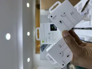 Apple Earpods (Usb-C)