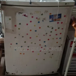 Bauknecht 95l Small Fridge – Single Door – Very Clean – Freezes Well