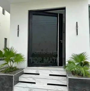 5x7ft Pivot Turkey Door