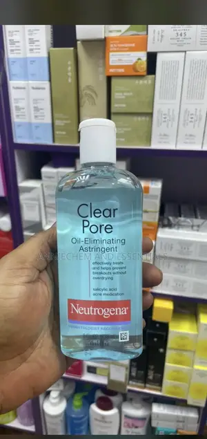 Neutrogena Clear Pore Oil-Eliminating Astringent