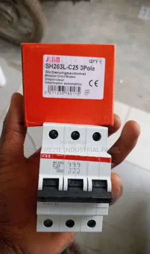 3 Pole MCB Breaker 4 Pole Surge Protector Complete Power Protection