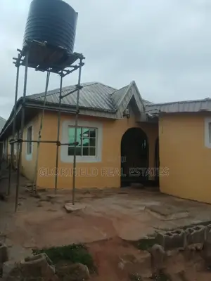 7bdrm Block of Flats in Amazing Grace, Ado-Odo/Ota for sale