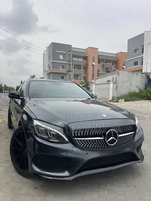 Mercedes-Benz C400 4Matic AWD Sedan (3.0L V6 7A) 2015 Gray