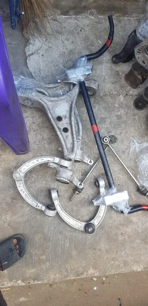 Front Low Arm and the Upper Arm and Linkage for Gle 2018 Model Complet
