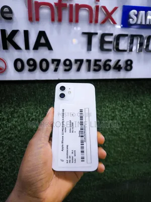 Apple iPhone 12 64 GB White