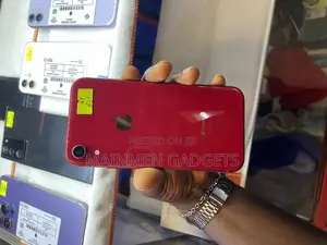 Apple iPhone XR 64 GB Red