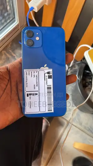 Apple iPhone 12 64 GB