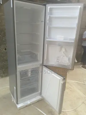 Hisense Fridge With Water Dispenser – 264l