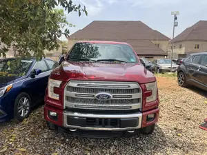 Ford F-150 Platinum 4x4 SuperCrew Cab Styleside 5.5 ft. box 145 in. WB