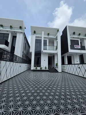 5bdrm Duplex in Hampton Island, Chevron for sale