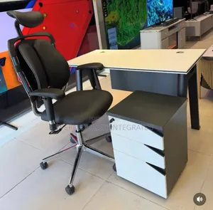 Quality Office Desk/ Table With Kidney Chair
