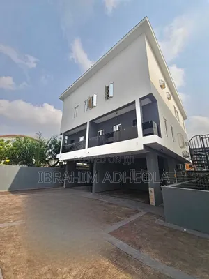 4bdrm Duplex in Adeniyi Jones for sale