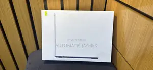 New Laptop Apple MacBook Air 2022 M2 16GB Apple M2 SSD 256GB