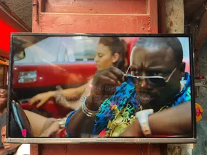 Panasonic 32 Inches Full Smart Tv