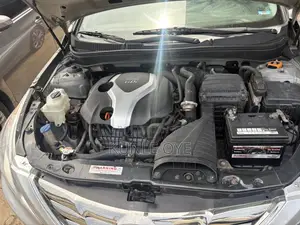 Hyundai Sonata Limited 2.0T Sedan (2.0L 4cyl 6A) 2013 Silver