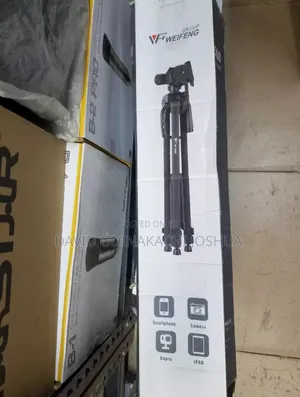 Wt-3560 Lightweight Aluminum Tripod