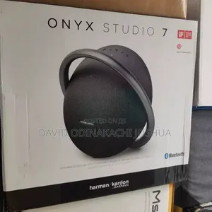 Harman Kardon Onyx Studio 7