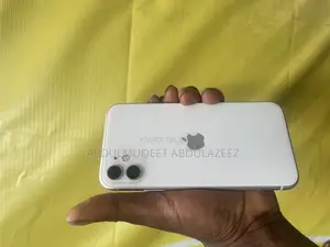 Apple iPhone 11 64 GB White