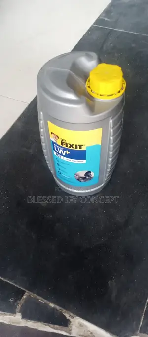 1 Liter of Doctor Fixit Waterproof Liquid Cement