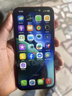 Apple iPhone 13 128 GB Red