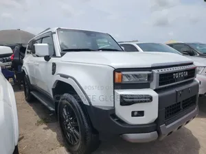 Toyota Land Cruiser Prado 2024 White