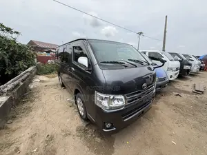 Toyota HiAce 2013 Grey