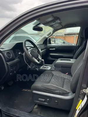 Toyota Tundra 2014 Black