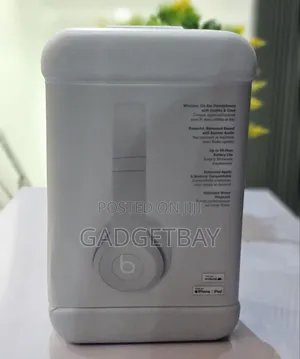 Beats Solo 4 - Wireless on-Ear Bluetooth Headphones